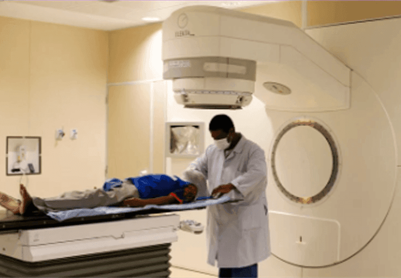 Substituição do Equipamento Tomógrafo para Requalificação do Serviço de Apoio ao Diagnóstico e à Terapêutica do paciente com câncer nas Obras Sociais Irmã Dulce